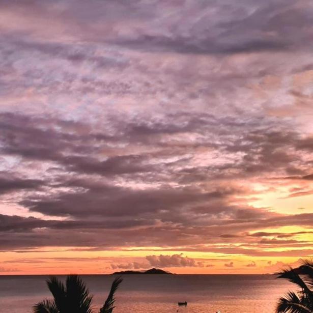 Hotel Diamond Plaza Grand Anse  Exterior foto